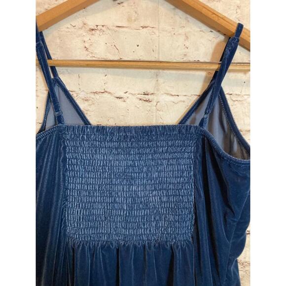 Old Navy Maxi Dress Womens Medium Teal Blue Velvet Side Slit Smocked‎ Stretch - Picture 14 of 15